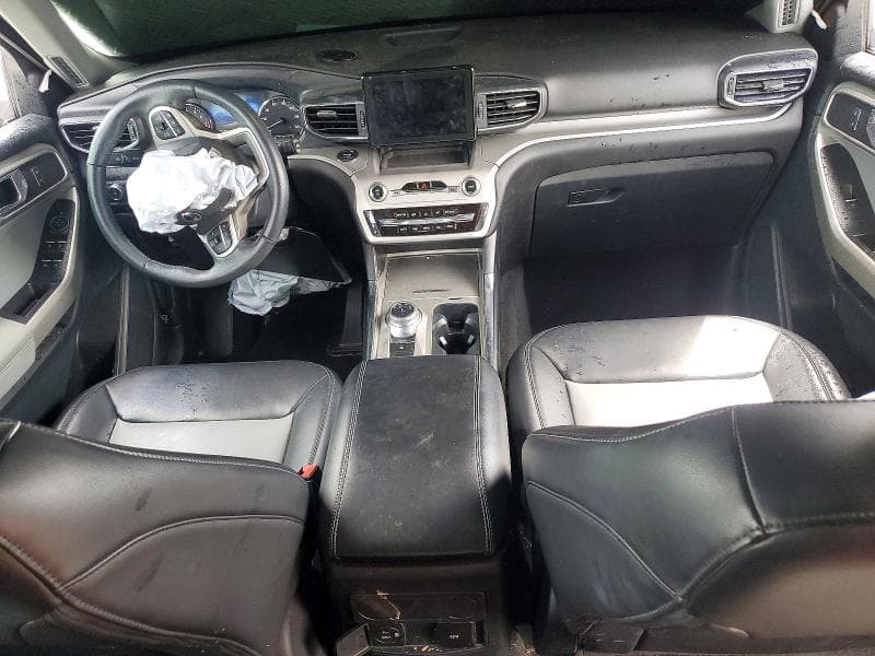 2022 FORD EXPLORER XLT 8