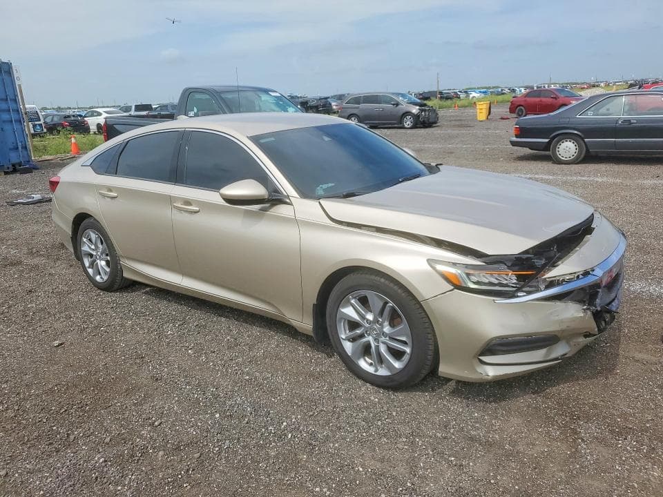 2018 HONDA ACCORD LX 4
