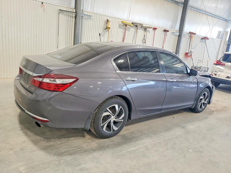 2017 HONDA ACCORD LX 3