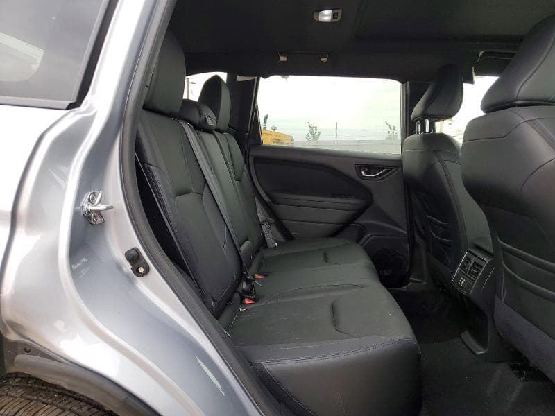2025 SUBARU FORESTER LIMITED 11