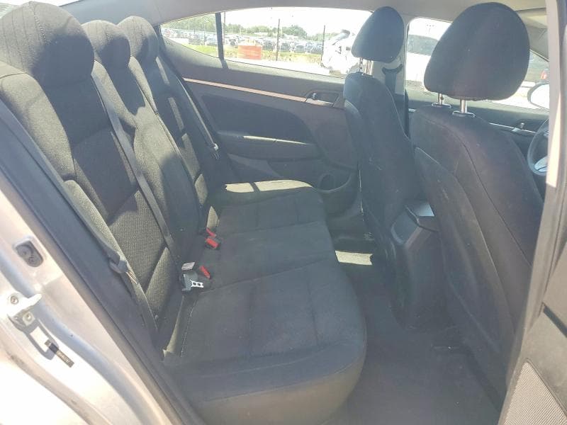 2019 HYUNDAI ELANTRA SEL 10