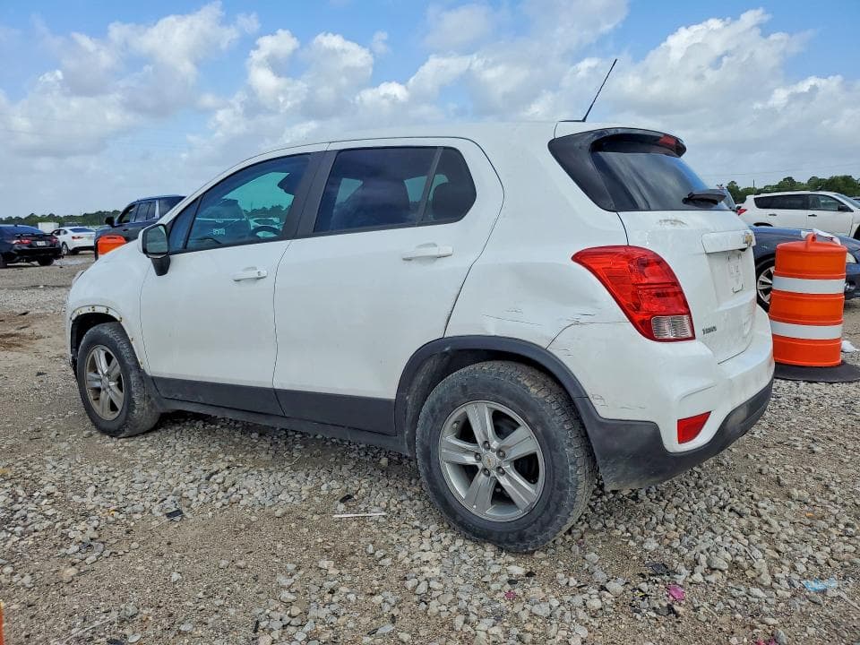 2020 CHEVROLET TRAX LS 2
