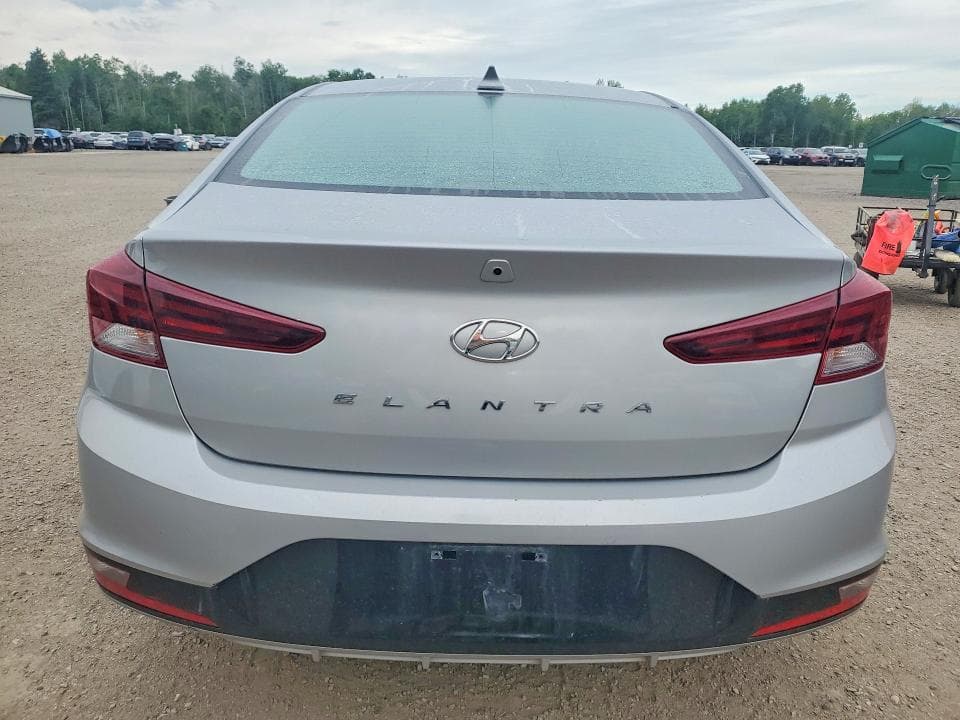 2020 HYUNDAI ELANTRA SEL 6