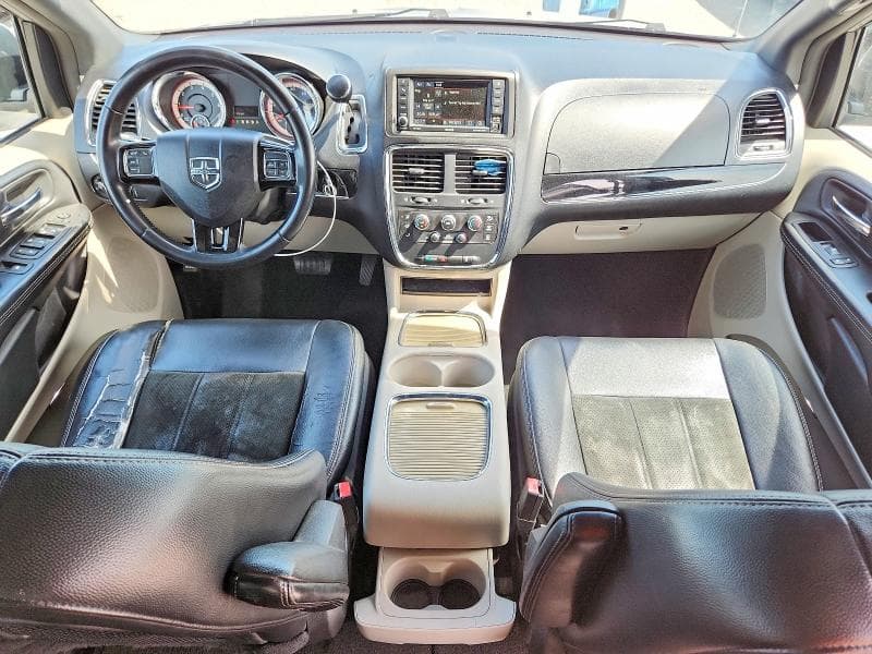 2017 DODGE GRAND CARAVAN SXT 8