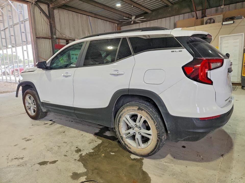 2022 GMC TERRAIN SLE 2