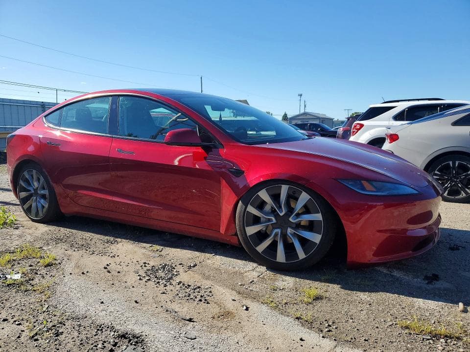 2025 TESLA MODEL 3 4