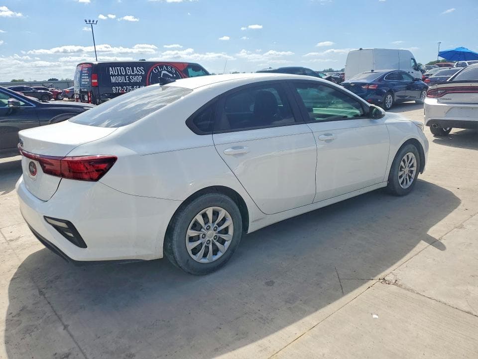 2021 KIA FORTE FE 3