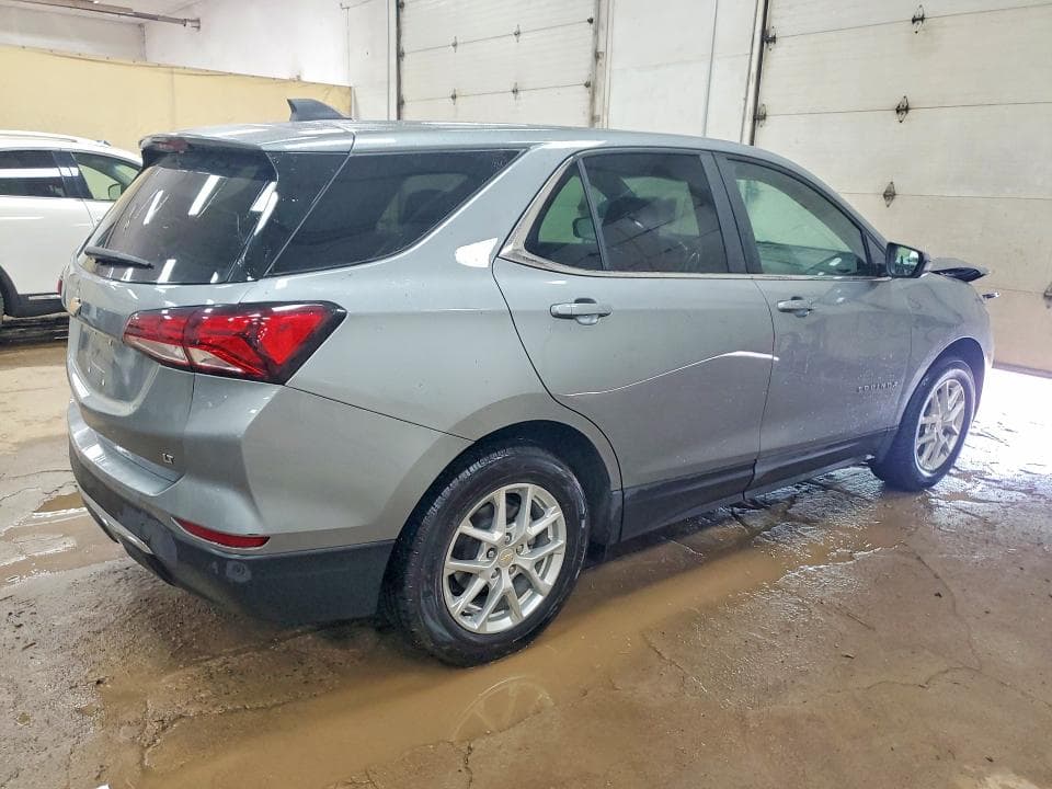 2024 CHEVROLET EQUINOX LT 3