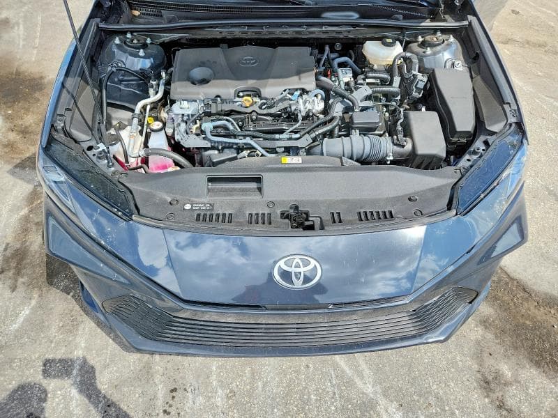 2025 TOYOTA CAMRY LE 11