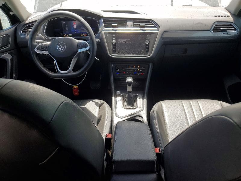 2023 VOLKSWAGEN TIGUAN SE 8