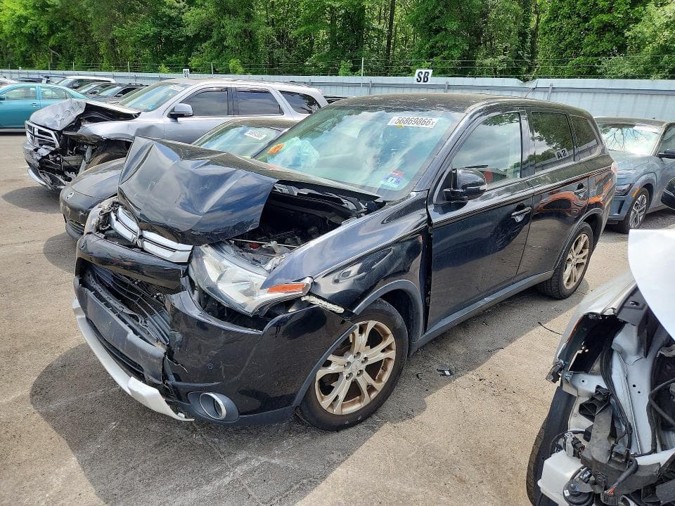 2015 MITSUBISHI OUTLANDER SE - 1