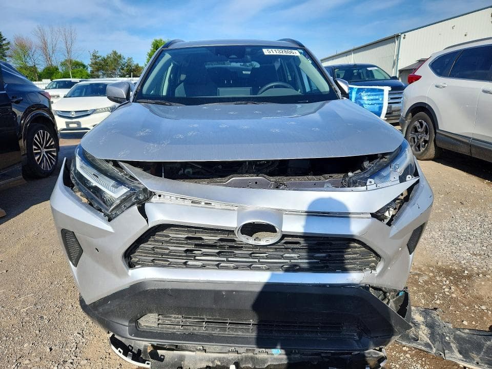 2023 TOYOTA RAV4 HYBRID XLE 5
