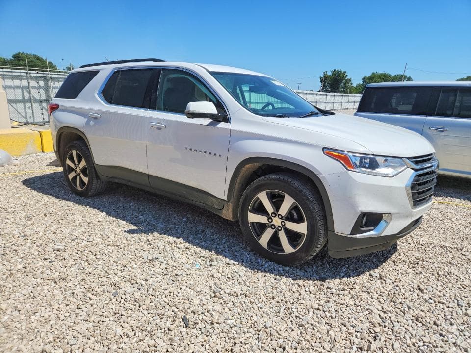 2020 CHEVROLET TRAVERSE LT 4