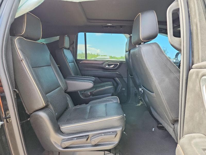 2022 GMC YUKON XL K1500 SLT 11