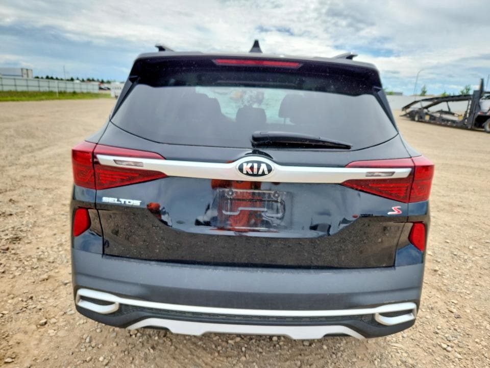 2021 KIA SELTOS S 6