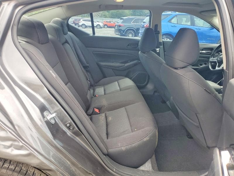 2023 NISSAN ALTIMA SV 10