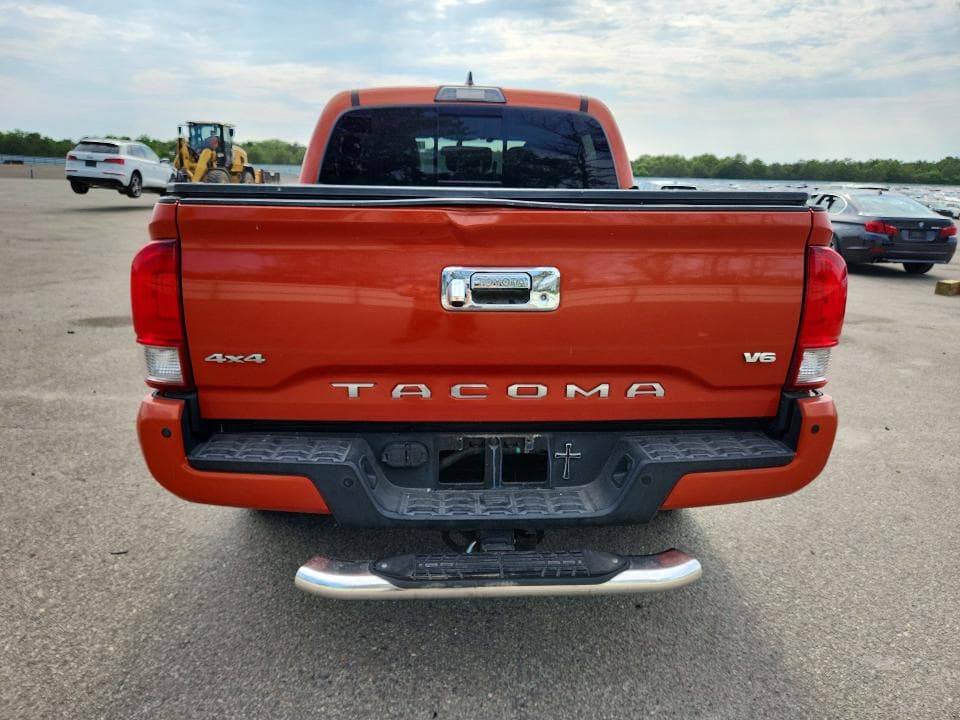 2017 TOYOTA TACOMA TRD OFF-ROAD 6