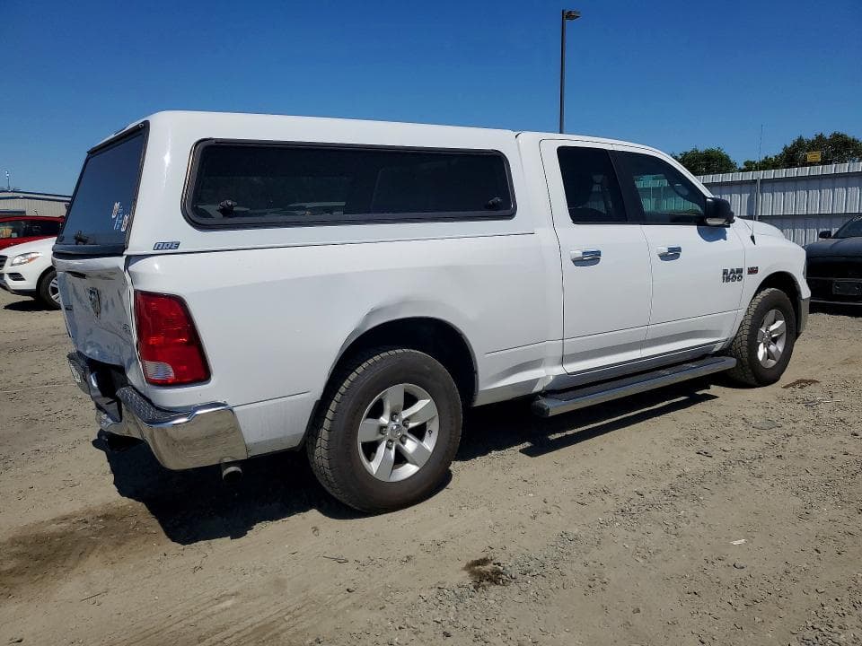 2017 RAM 1500 SLT 3