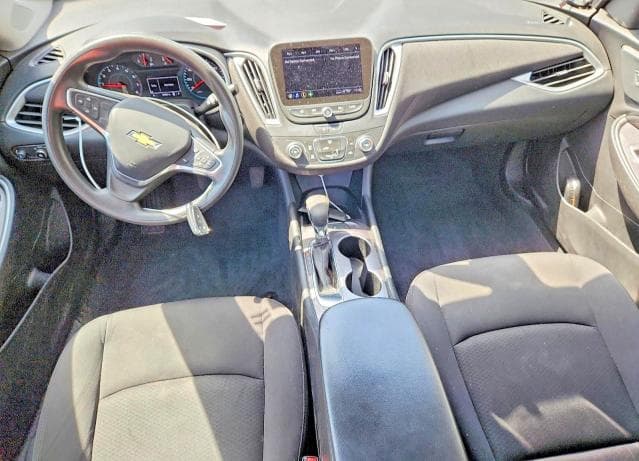 2022 CHEVROLET MALIBU LS 8
