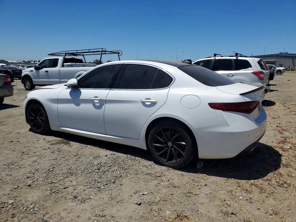 2017 ALFA ROMEO GIULIA 2
