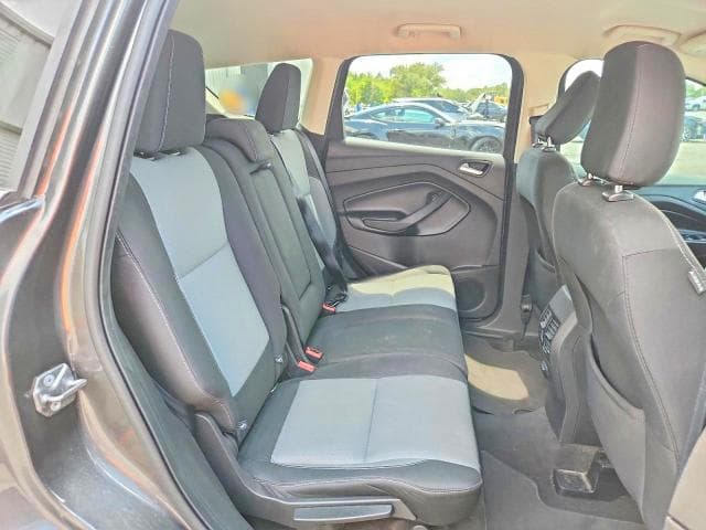 2019 FORD ESCAPE SE 11