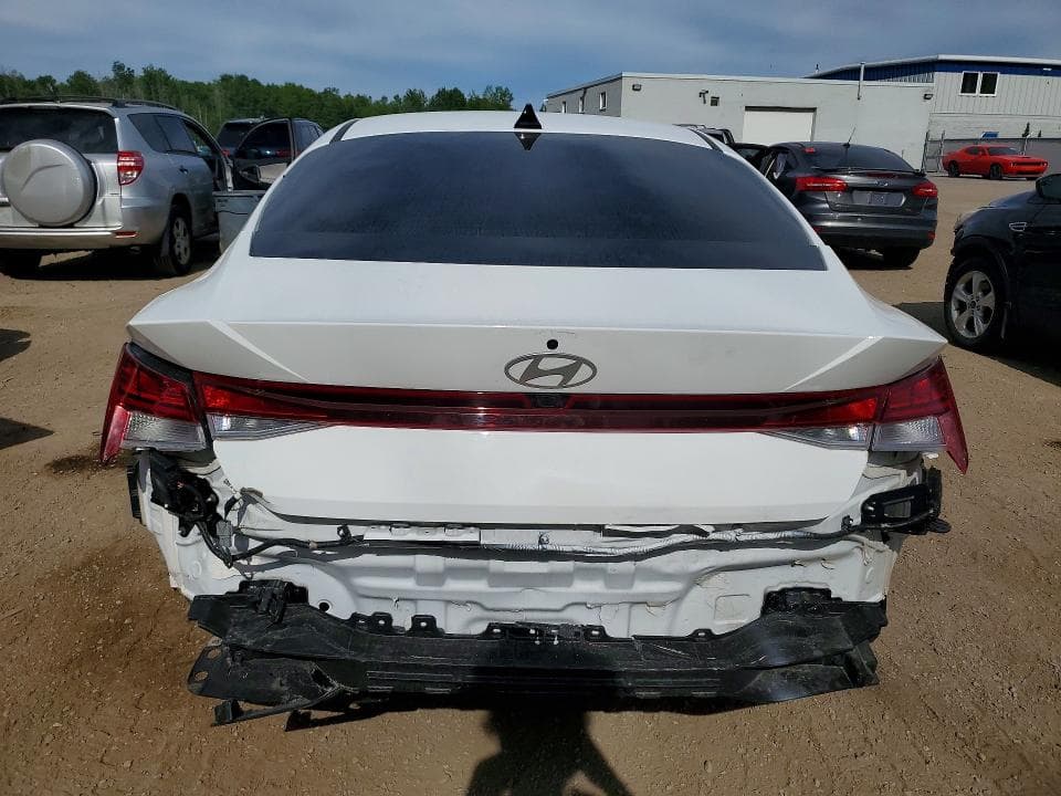 2024 HYUNDAI ELANTRA SEL 6