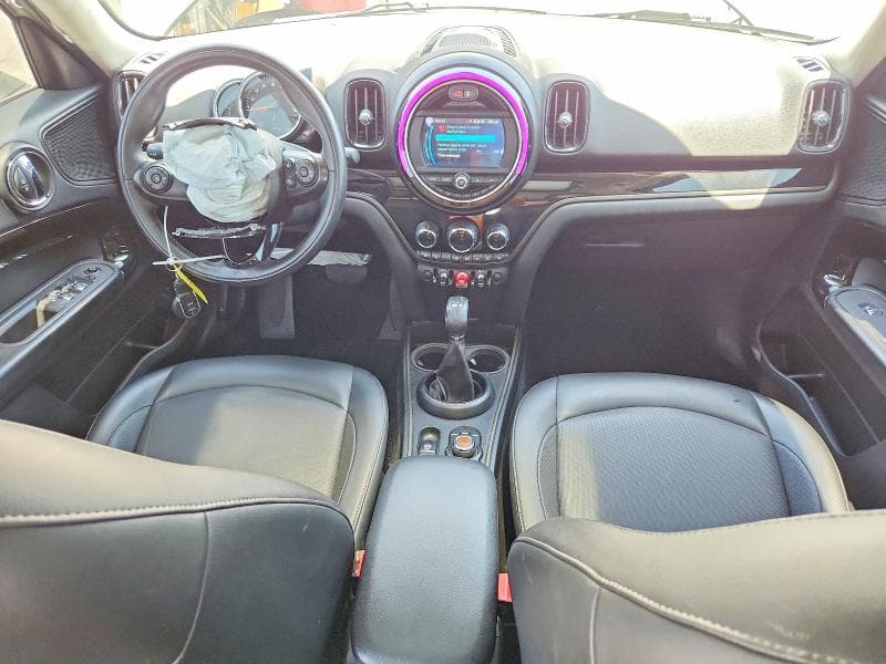 2019 MINI COOPER COUNTRYMAN 8