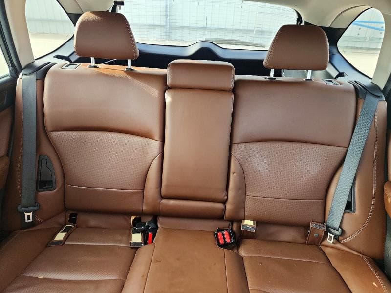 2019 SUBARU OUTBACK TOURING 10