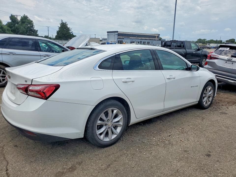 2022 CHEVROLET MALIBU LT 3