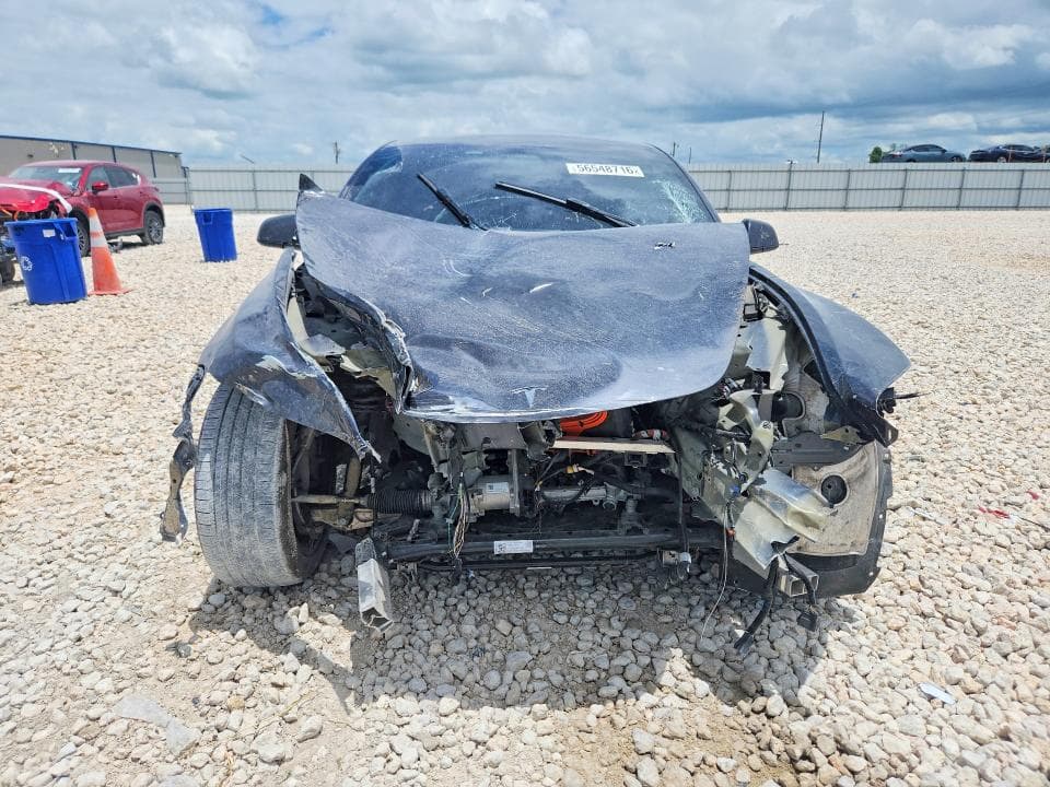 2025 TESLA MODEL 3 5