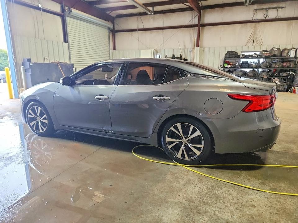 2017 NISSAN MAXIMA PLATINUM 2