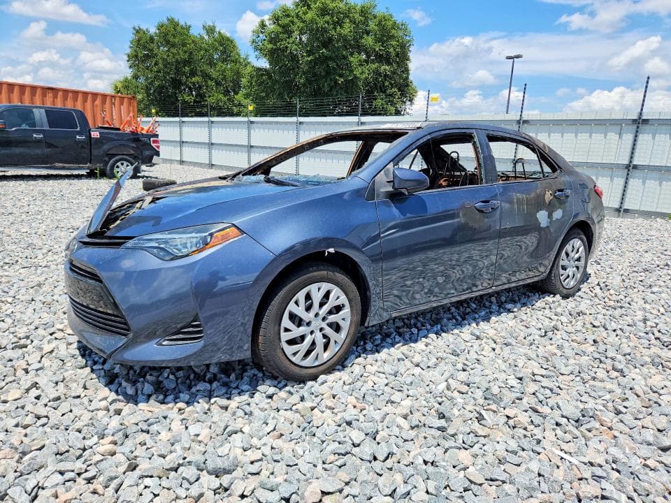 2019 TOYOTA COROLLA LE - 1