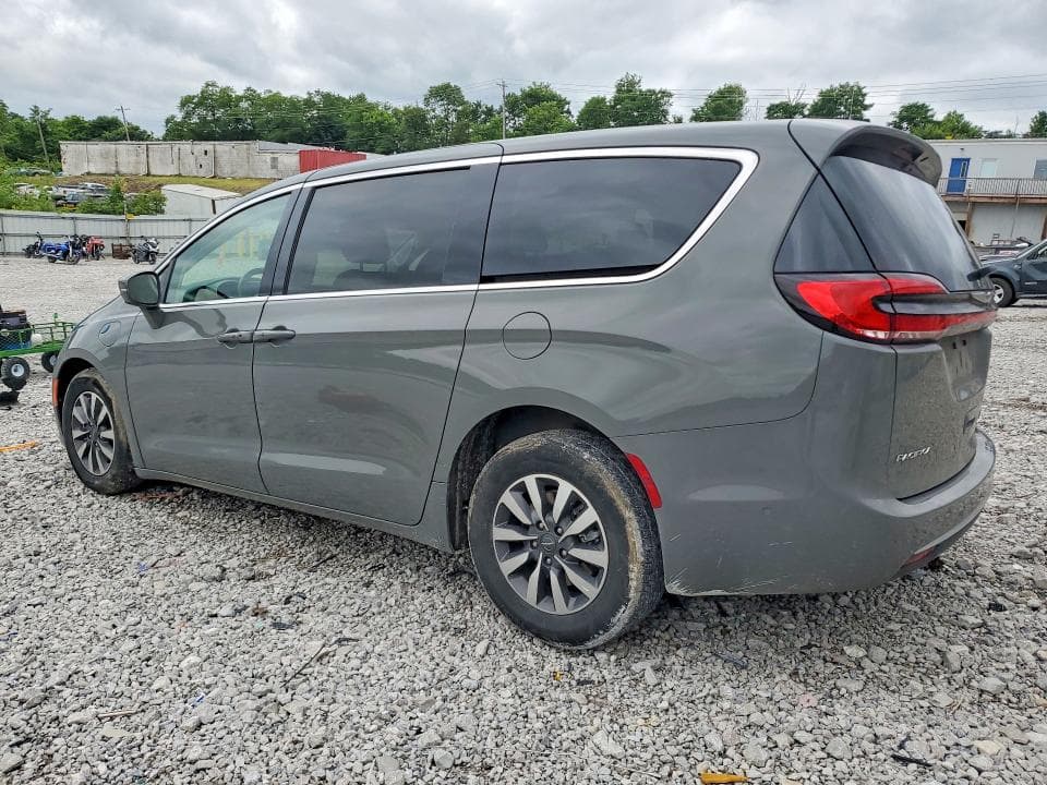 2022 CHRYSLER PACIFICA HYBRID TOURING L 2
