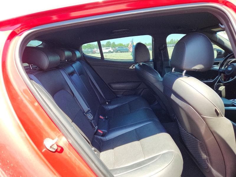 2019 KIA STINGER GT 10