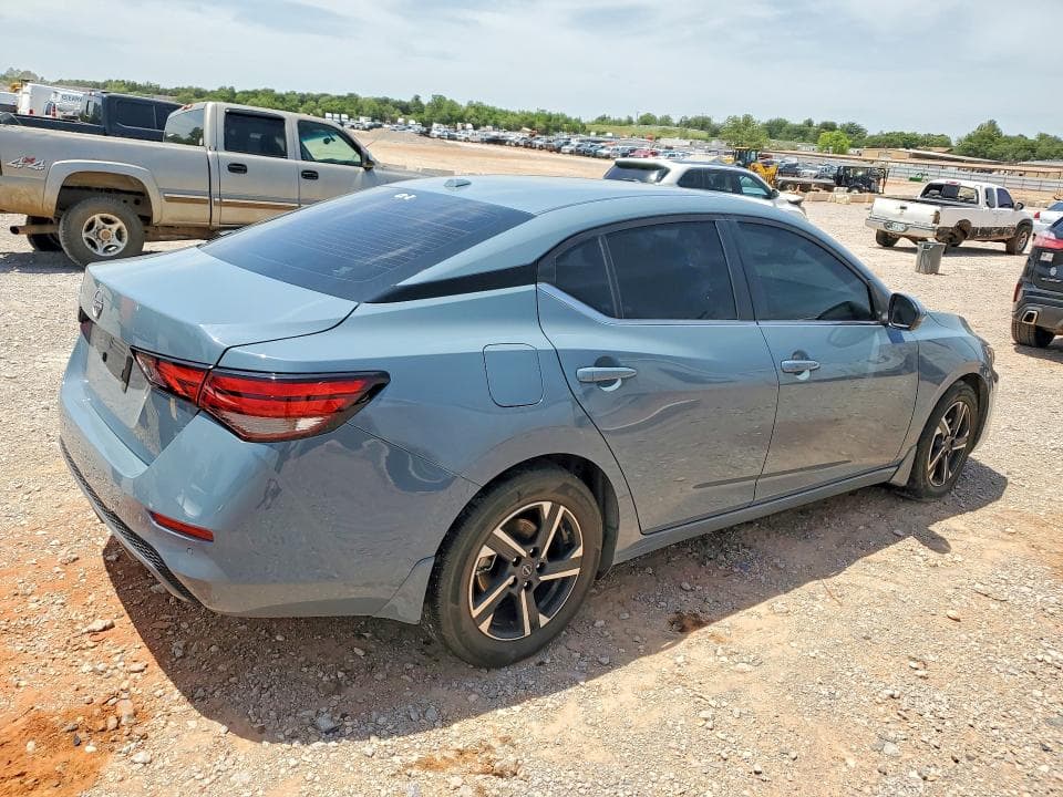 2025 NISSAN SENTRA SL 3