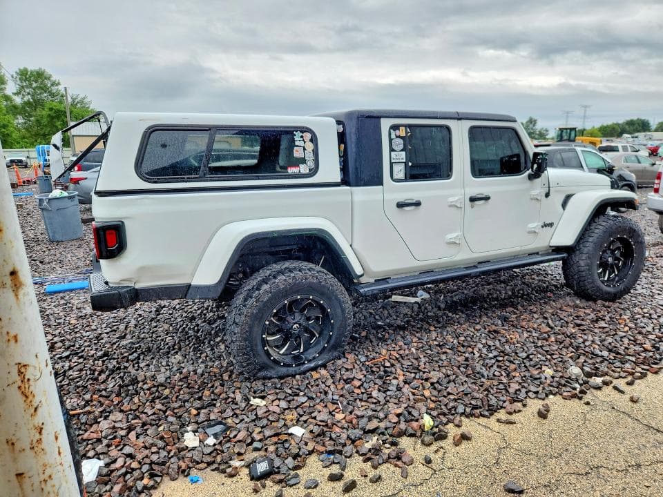 2020 JEEP GLADIATOR SPORT 3