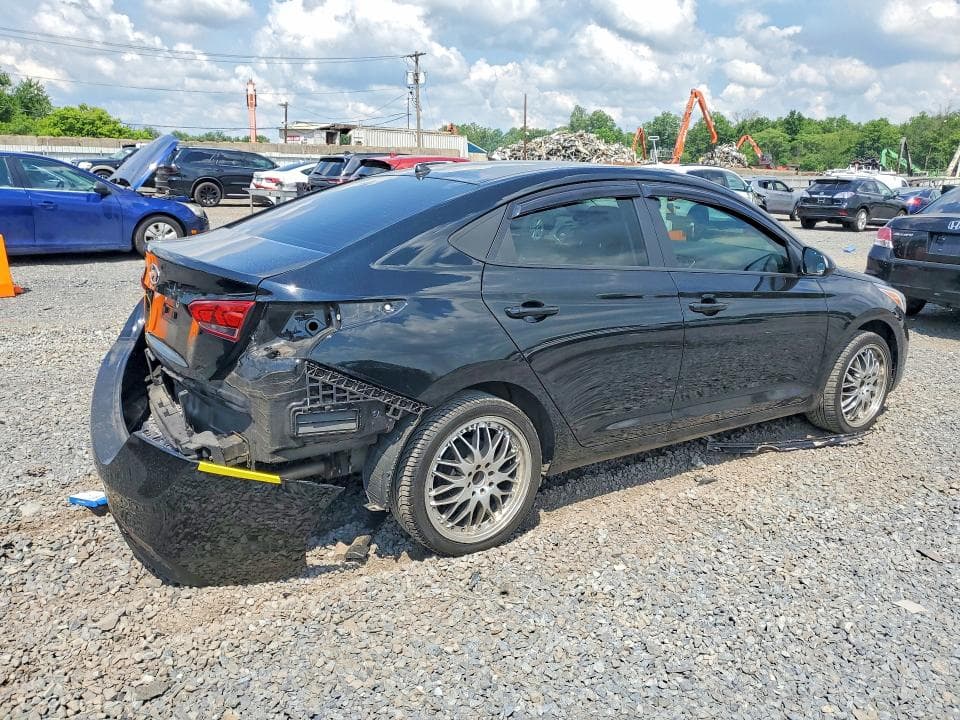 2022 HYUNDAI ACCENT SE 3