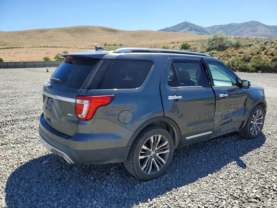 2017 FORD EXPLORER PLATINUM 3