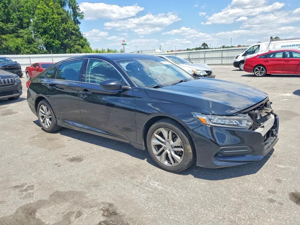 2018 HONDA ACCORD LX 4