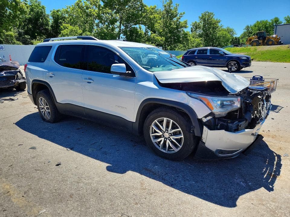 2017 GMC ACADIA SLE 4