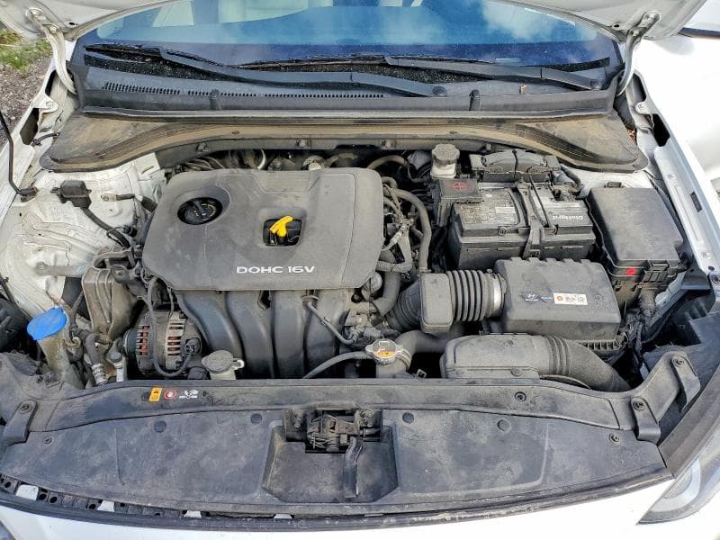 2017 HYUNDAI ELANTRA SE 11