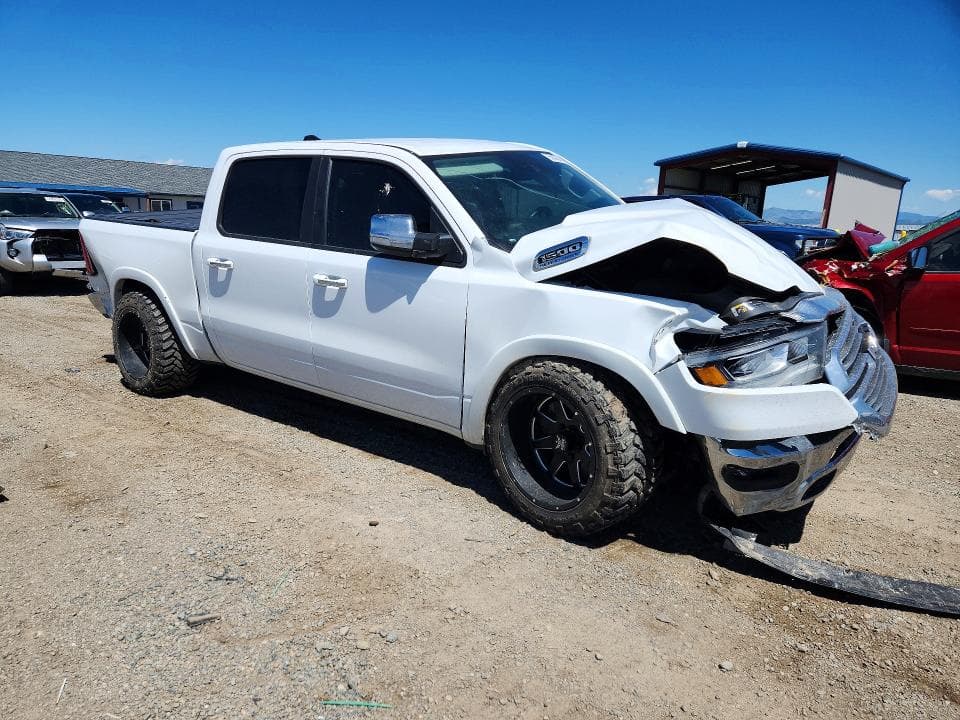 2022 RAM 1500 LARAMIE 4