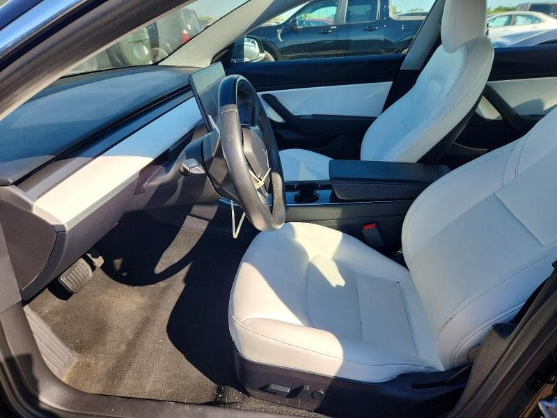 2018 TESLA MODEL 3 7