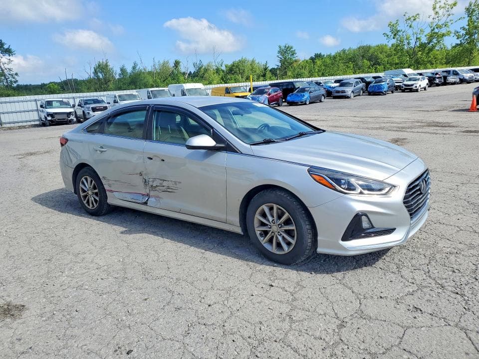 2019 HYUNDAI SONATA SE 4