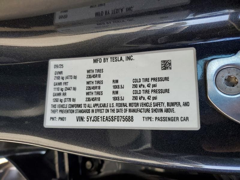 2025 TESLA MODEL 3 12