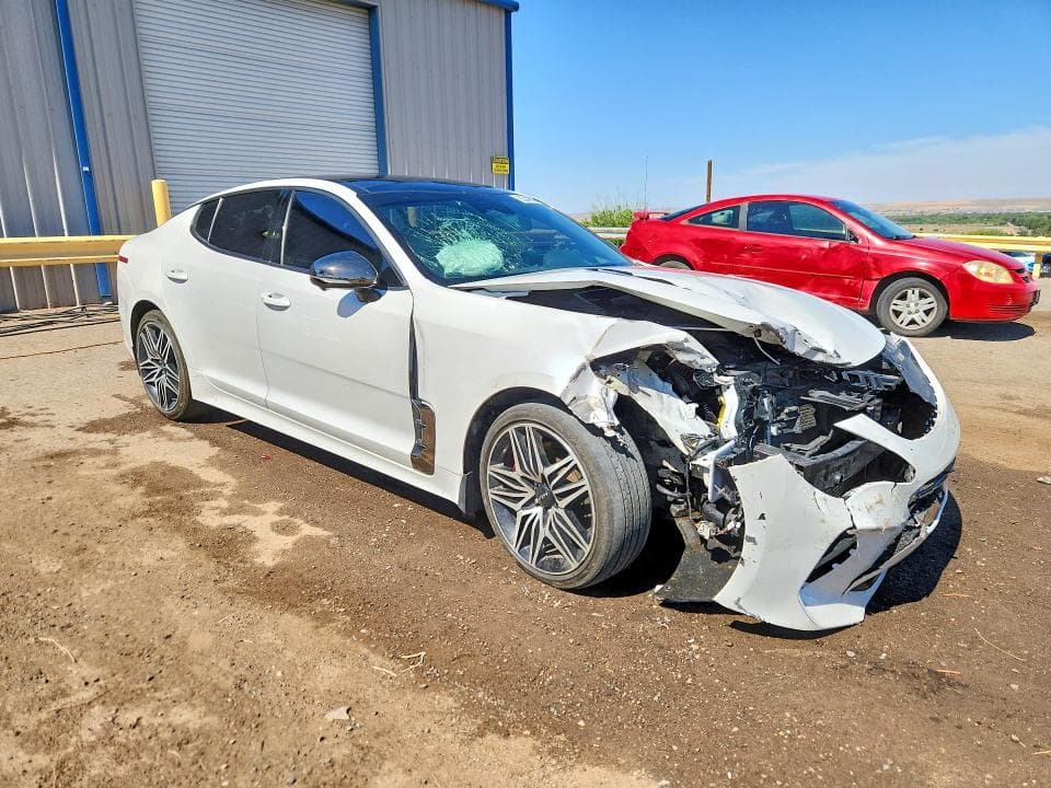 2023 KIA STINGER GT2 4