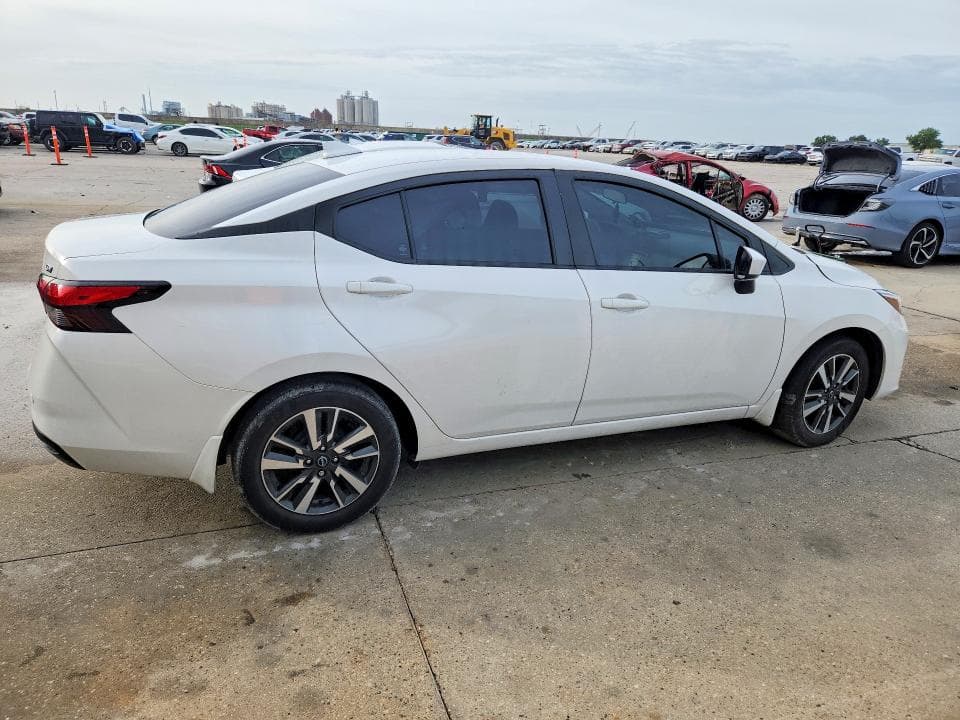 2024 NISSAN VERSA SV 3