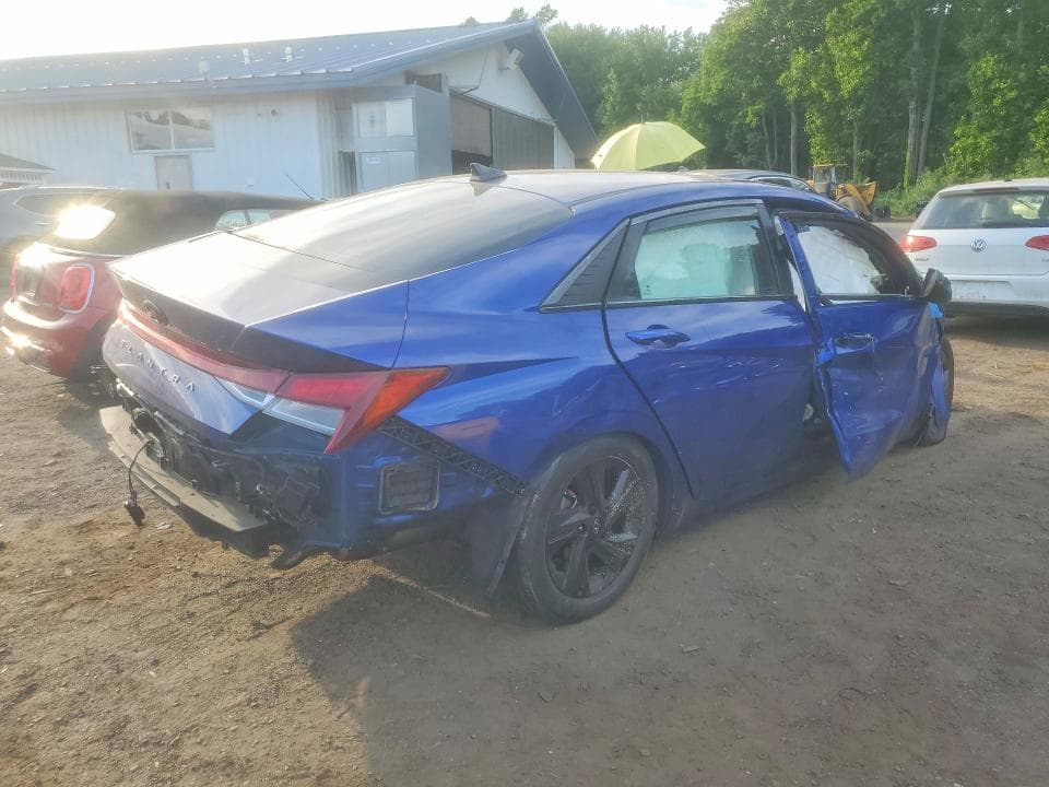 2021 HYUNDAI ELANTRA SEL 3