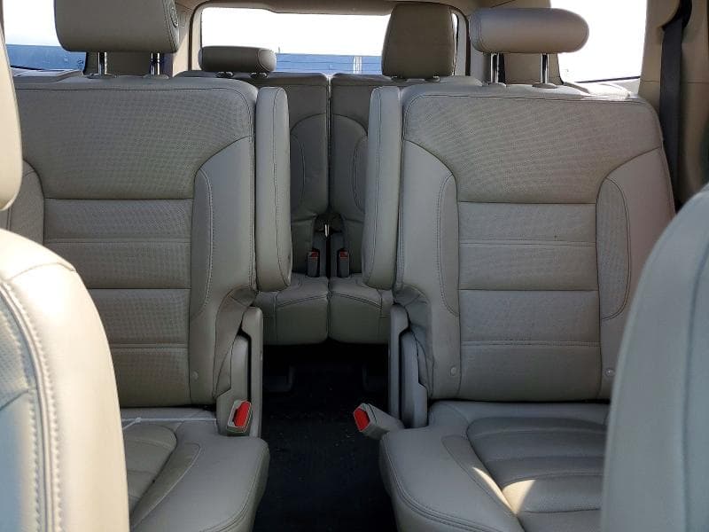 2018 GMC ACADIA DENALI 10