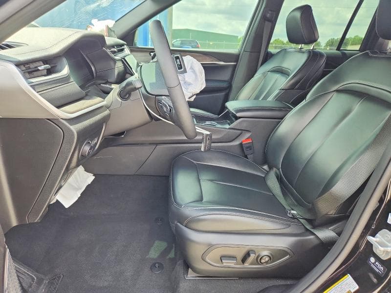 2025 JEEP GRAND CHEROKEE LIMITED 7